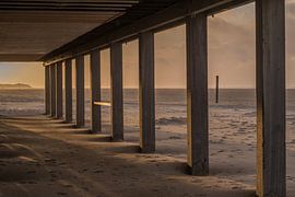 Zonsondergang Midsland aan zee by Paul Algra