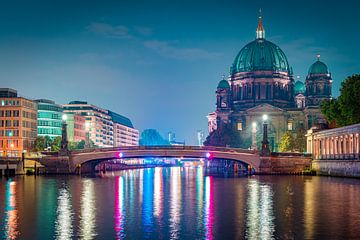 Berlin by night by Martin Wasilewski