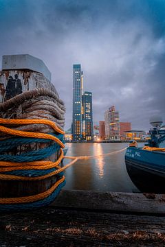 Rotterdam - Launischer Himmel von Bas Van den Berg