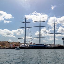 Maltese Falcon (yacht) by Ralf Bankert