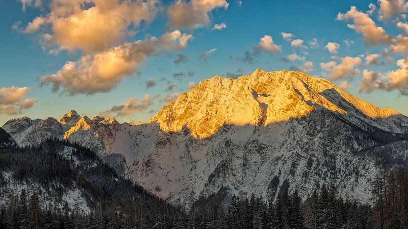 Watzmann sunrise in winter by Dieter Meyrl