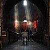 Estische lichtinval in prachtige Mystieke Kerk van Surreal Media