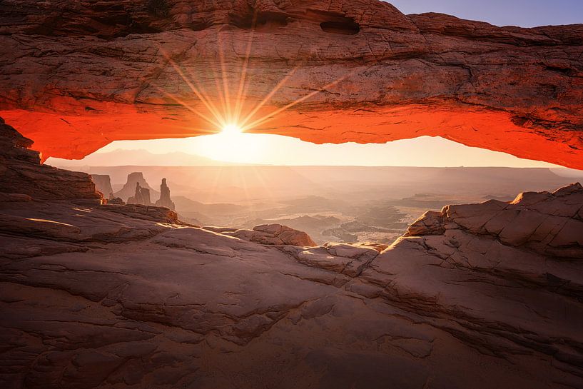 Mesa Arch, Canyonlands van Albert Dros