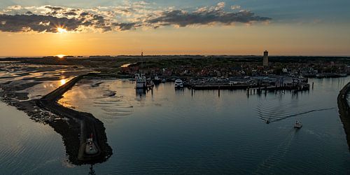 West-Terschelling in het avondlicht van Evert Jan Kip