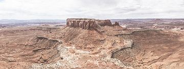 Île dans le ciel, Canyonlands États-Unis d'Amérique sur Jeroen Somers