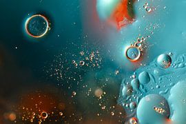 Flow of light and colour (Abstract macro photo) by Rob Rollenberg