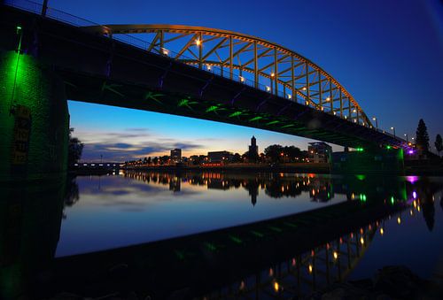 Le pont John Frost sur Remco Artz
