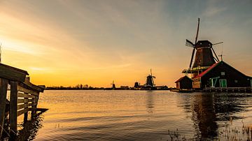 Zonsondergang op de Zaanse Schans van Mike Bot PhotographS