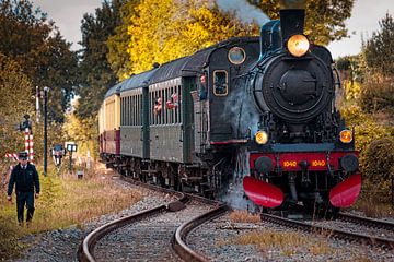 Steam locomotive 1040 of the ZLSM by Rob Boon