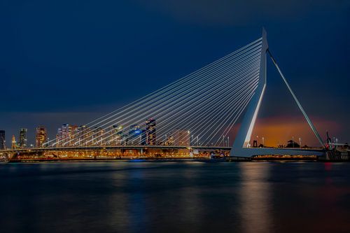 Erasmusbrug Rotterdam zonsondergang