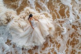 Braut in der Brandung von Egon Zitter