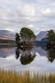 The calmness of Loch Ossian by Franca Gielen