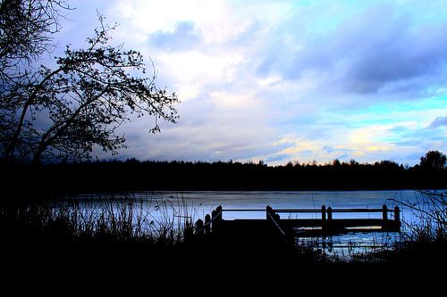 Steiger onder opklarende lucht