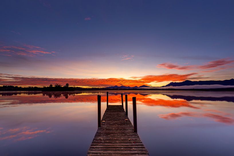 Gigantic sunrise on the Staffelsee by Teresa Bauer
