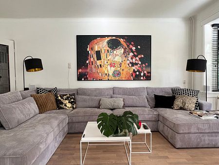 The kiss Gustav Klimt, Art Nouveau in a modern setting - digital collage