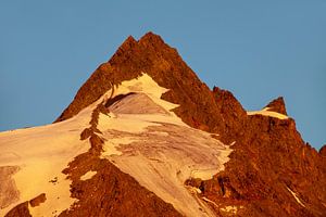 Der Großglockner im Morgenrot von Christa Kramer