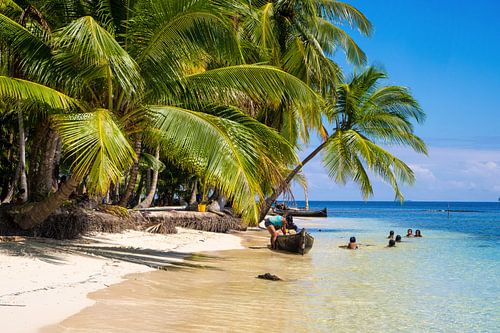 Spelende kinderen op de San Blas eilanden