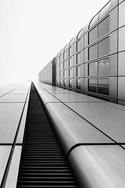 Linienführung am Hochhaus entlang von Christian Klös