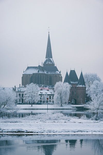 Kampen et l'IJssel en hiver en Hollande par Sjoerd van der Wal Photographie
