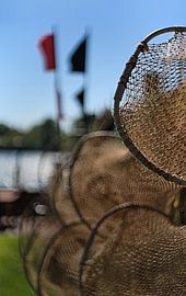 Persevering fish traps in the wind - Wind traps by janWindlook