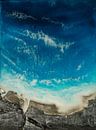 Natuurlijk Caribisch strand met golven in de diepblauwe zee van Kristin Adele thumbnail