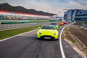 Supercars - Aston Martin - Porsche - Lamborghini - Ferrari