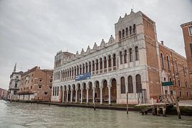 Canal side palace in old town of Venice, Italy by Joost Adriaanse