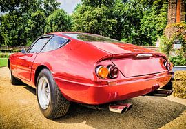 Ferrari 365 GTB/4 Daytona classic sports car by Sjoerd van der Wal Photography