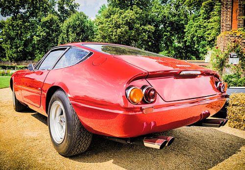 Ferrari 365 GTB/4 Daytona voiture de sport classique
