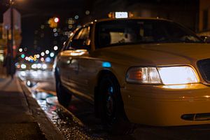 Gelbes Taxi - New York City von Marcel Kerdijk