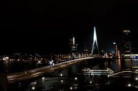 Erasmusbrug bij avond