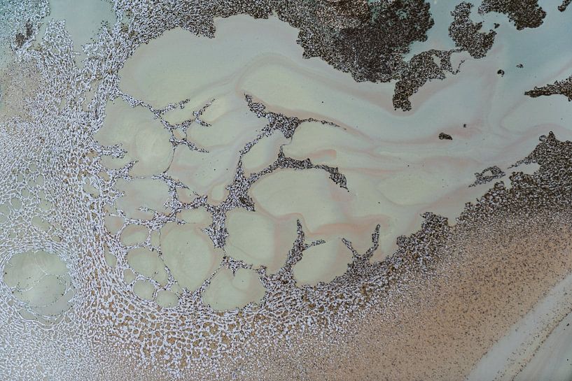 Shifting by Petra Meikle de Vlas