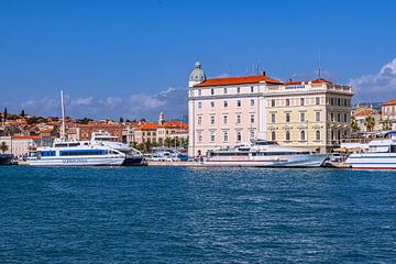 Croatia : Obala Lazareta Split by Photoart-Naegele