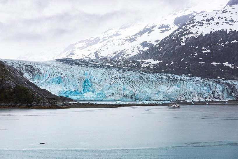 IJs blauwe kleuren van een gletsjer van Arie Storm