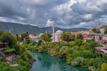 Mostar - vanaf de Stari Most van Teun Ruijters