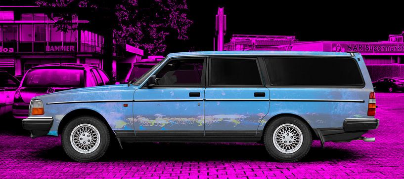 Volvo 245 estate Art Car in blue &amp; pink by aRi F. Huber