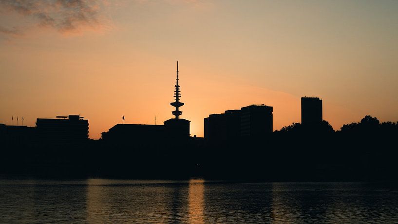 Hamburg by Hello Pompoyo