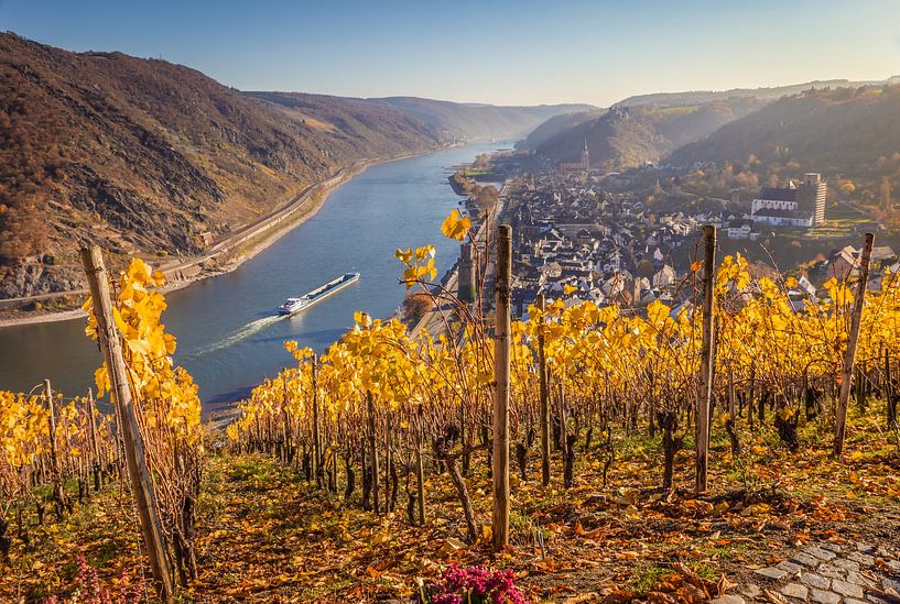 Blick auf Oberwesel und das Mittelrheintal van Christian Müringer