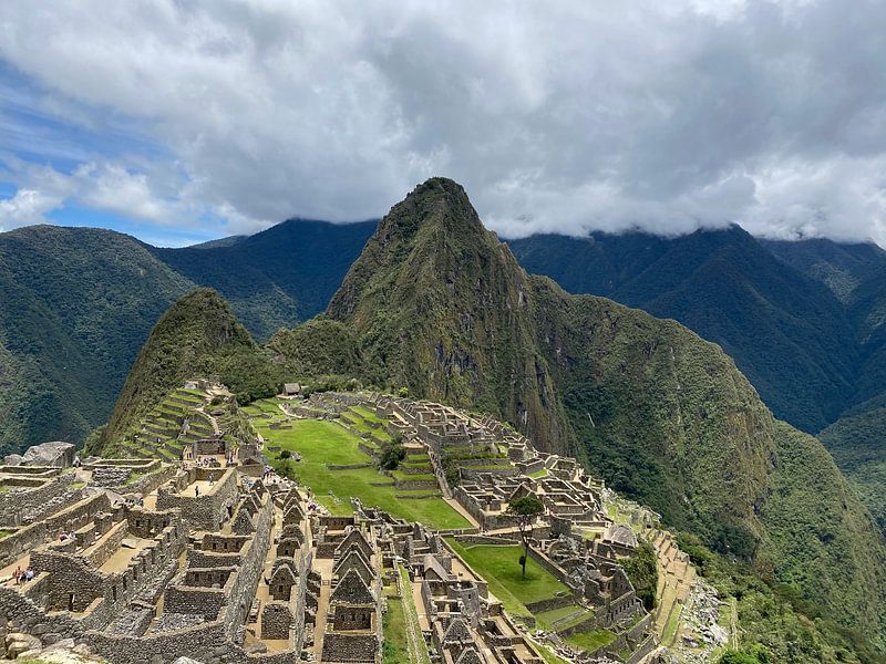Machu Picchu by Hello Pompoyo