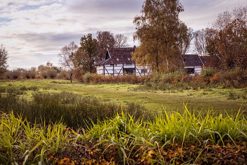 Half-timbered farmhouse Hurpesch by Rob Boon