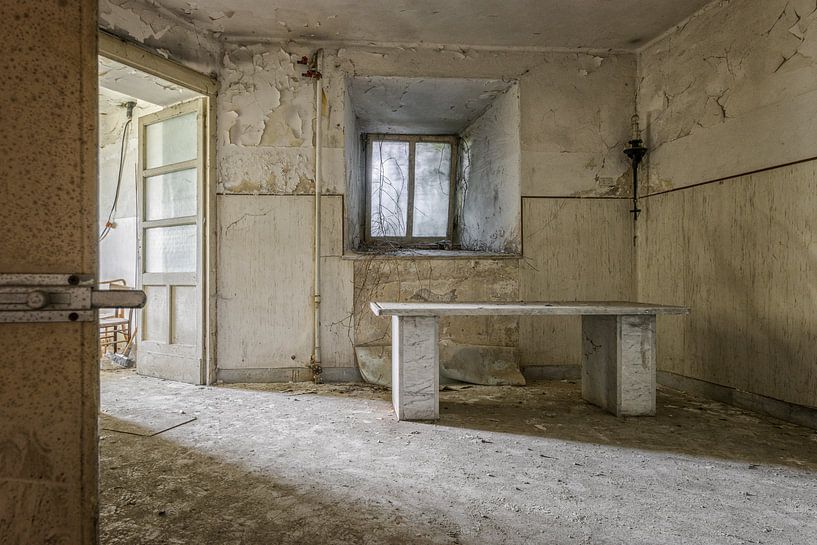 Abandoned pathology by Gentleman of Decay