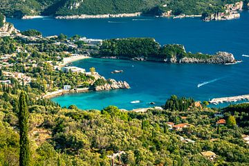 Paleokastritsa Bucht mit Blue Lagoon