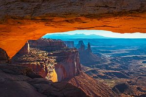 Sonnenaufgang am Mesa Arch, Canyonlands, USA
