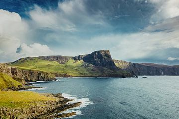 De prachtige natuur in Schotland. Eenzame kliffen in het panorama van Jakob Baranowski - Photography - Video - Photoshop