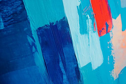 Kleurrijk abstract schilderij in blauw- en roodtinten