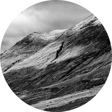 De Schotse Hooglanden in vijftig tinten grijs van Hans de Waay