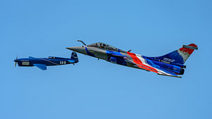 Caudron C-460 Rafale en Rafale Solo Display Team.