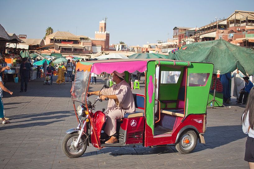 Marrakech - Hanged Men Square (Djemaa el Fna) by t.ART