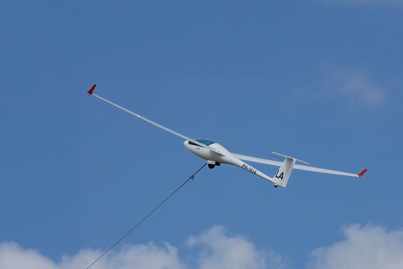 Segelflugzeug mit Seilwinde von Henny Joosten