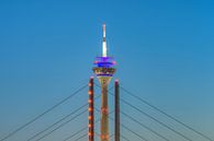 Rheinturm Düsseldorf von Michael Valjak Miniaturansicht